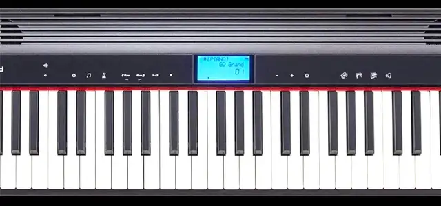 ROLAND GO 61 Key Portable Digital Piano with Speakers in Pianos & Keyboards in City of Toronto - Image 5