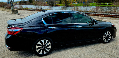 2017 Honda Accord Hybrid, Touring