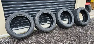 275 45 20 blizzak winter tires - 90% tread remaining. BEST WINTER tires by far.