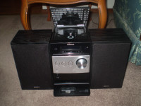 SONY MICRO Hi Fi STEREO SYSTEM  25 Watts LIKE NEW CMT-TX-300i