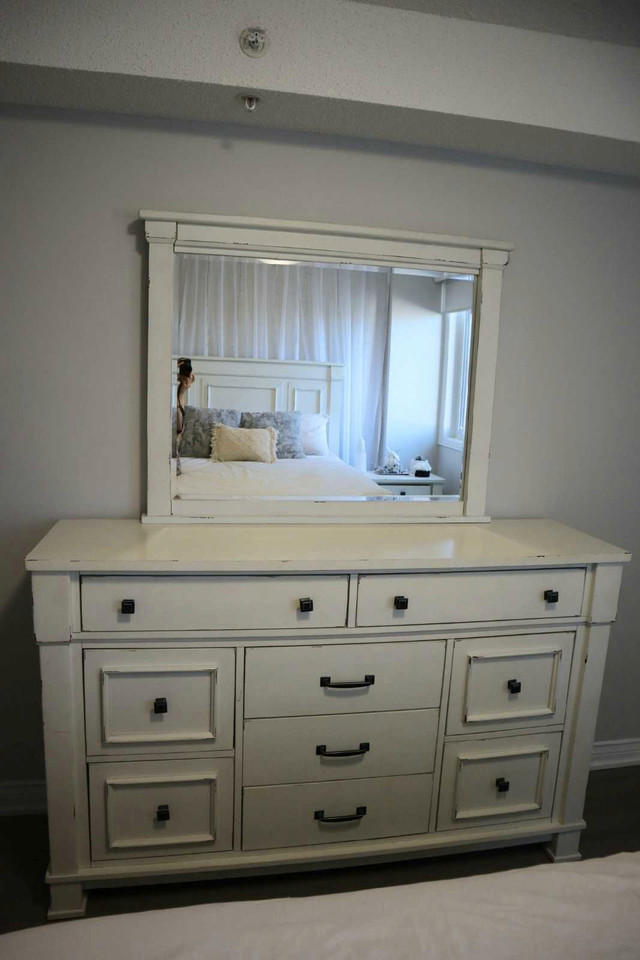 White Vanity / Dresser - Ashley Furniture  in Dressers & Wardrobes in Calgary