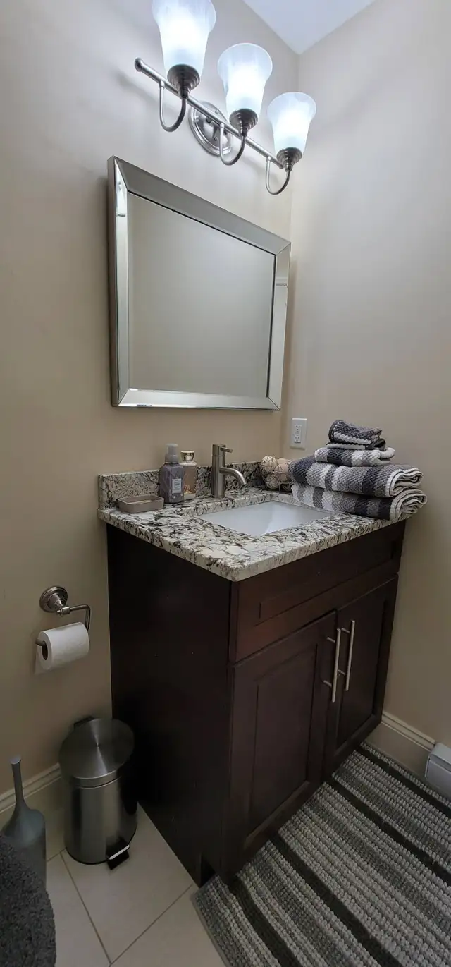 Furnished 1 bedroom basement apartment in Long Term Rentals in City of Halifax - Image 7