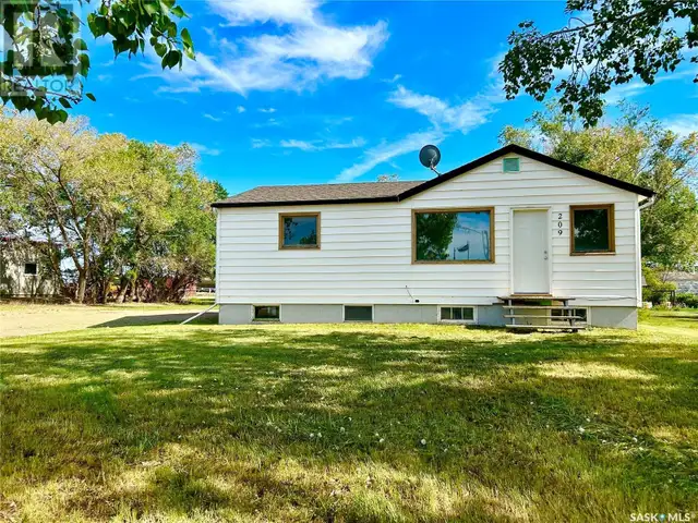 2 Beds 1 Bath House63735894149505120