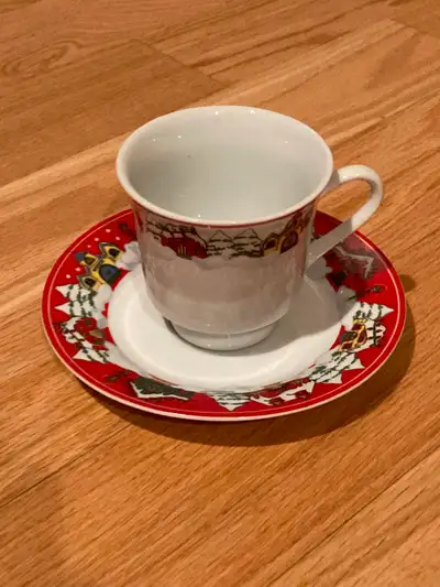 Royal Heritage Christmas Cup and Saucer set of 4, View more