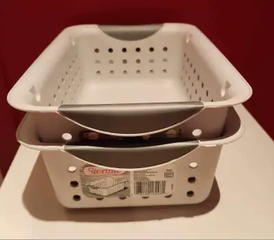 Paniers de rangement en plastique  11 po x 8  po x 4 po / 2 , View more