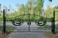"Artwork Deer" Drive Way Iron Gate 20FT for Brand New