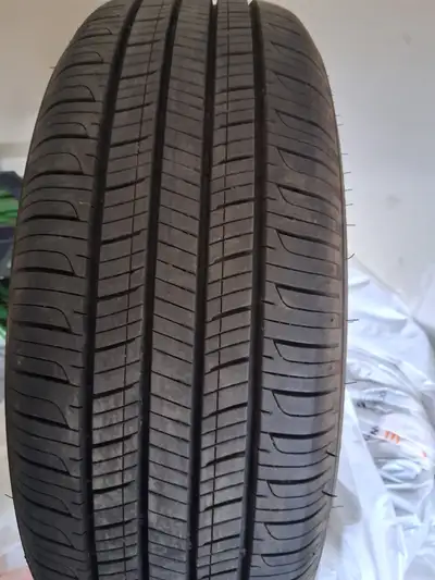 HANKOOK KINERGY GT All season x4 tires. Low mileage from 2025 Hyundai Venue. Asking $300 Cash only.