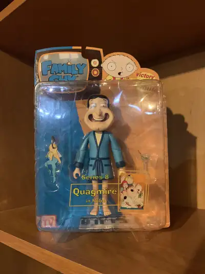 Family Guy Quagmire (blue robe Variant chase) , View more