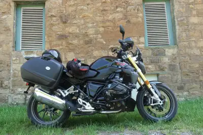 Bike comes with all the BMW options like cruise control, ABS, traction control, hill assist, heated...