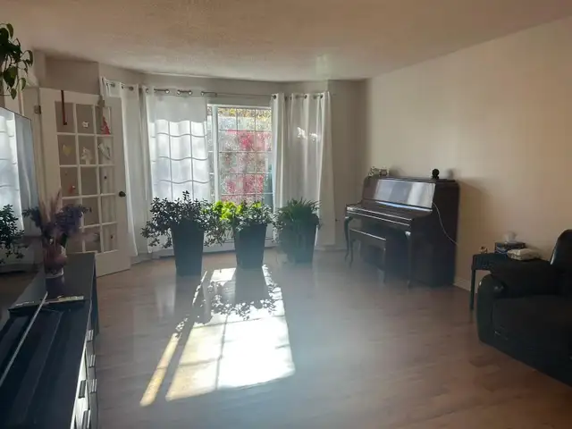 Lewis Point,  5 Beds 3 Baths House in Long Term Rentals in Charlottetown - Image 17