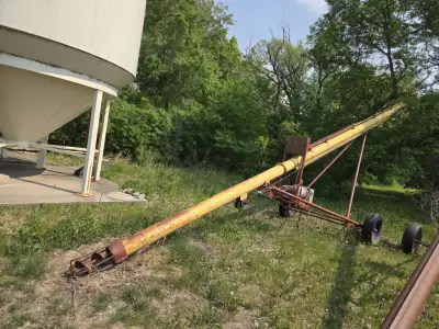 Sells by Unreserved online Auction. Bidding Ends June 19 Go to https://pennerauctions.com for more i...
