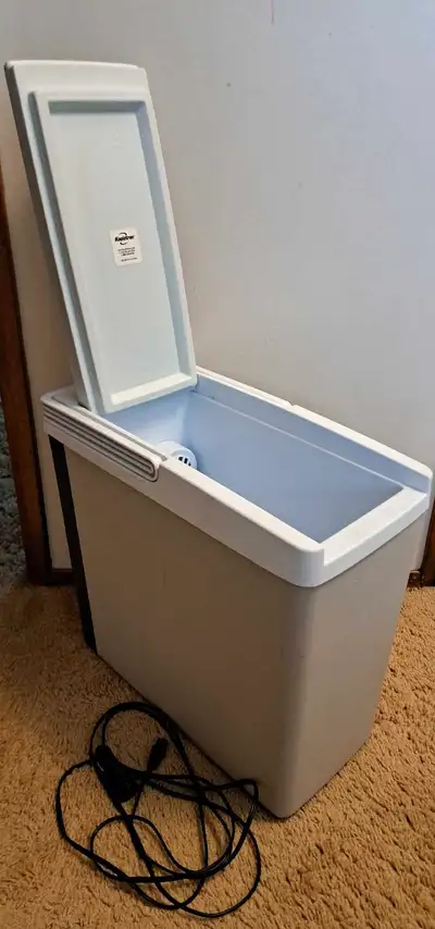 Koolatron P20 compact 12V cooler easily fits behind seats or in between seats in most vehicles