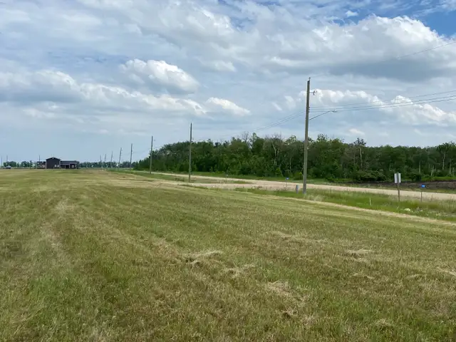 Waterfront Lots for Sale in Land for Sale in City of Toronto - Image 26