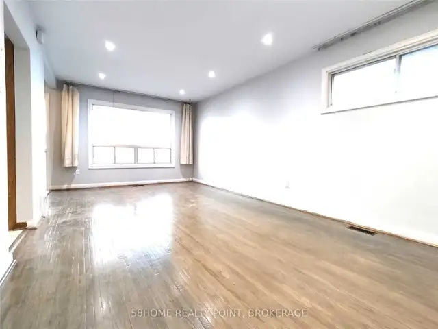 A Beautiful 3 Bedroom Bungalow for Lease(401/Victoria Park Ave.)