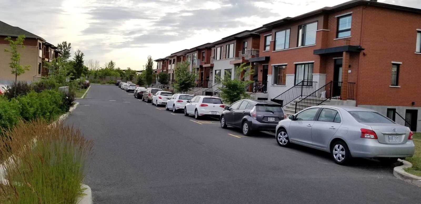 Brossard 2story 5½ condo near prestigious Dix30 shopping complex — photo 2