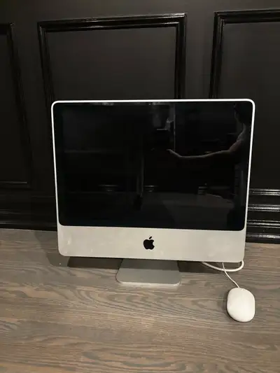 iMac (2010), View more