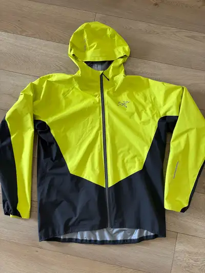 Arcteryx Men’s Shell Jacket, View more