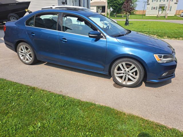 Volkswagen Jetta - 5 speed manual in Cars & Trucks in Trenton - Image 3
