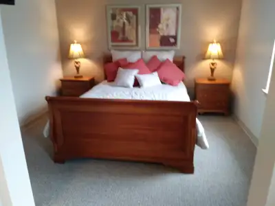 short or long term. utilities included. furnished with microwave, bar fridge, TV, internet, queen si...