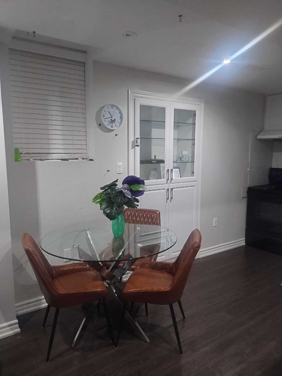 2 bedroom & furnished basement for rent in Brampton east 5