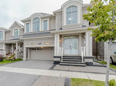 Location: 839 Whitlock Ave, Milton, ON Rent: $1,300/month Looking for a comfortable, private space i...