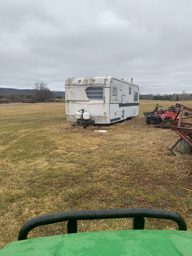 Camper/Trailer  in Travel Trailers & Campers in Annapolis Valley - Image 2