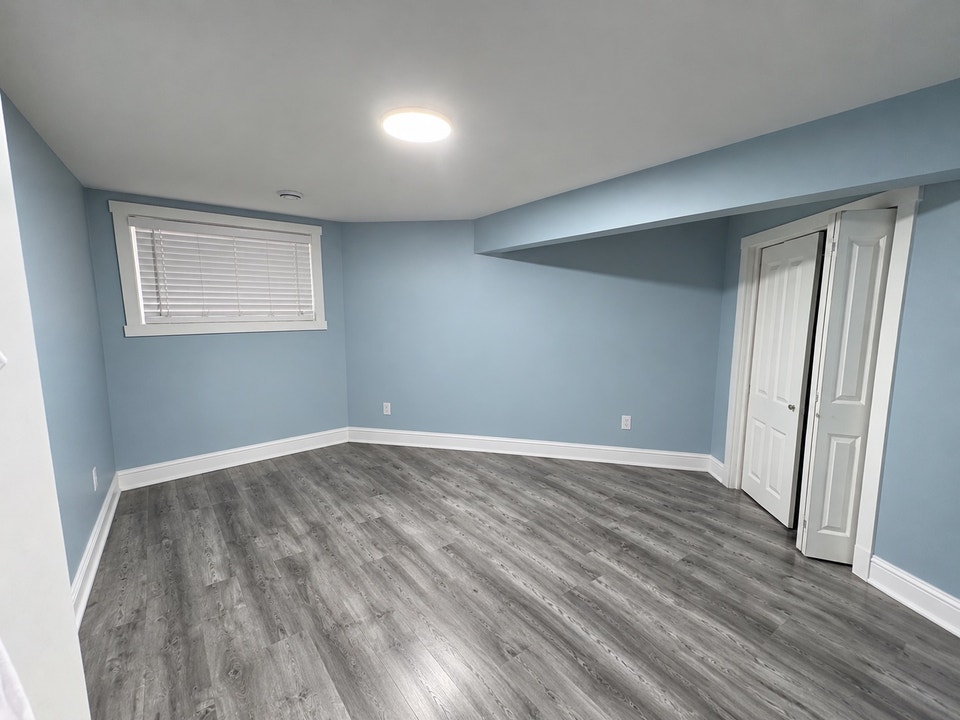 2 Bedroom legal basement suite for rent in NW 3