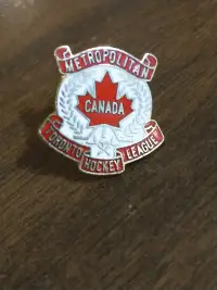 1984 dated lapel pin Metro Toronto Hockey League