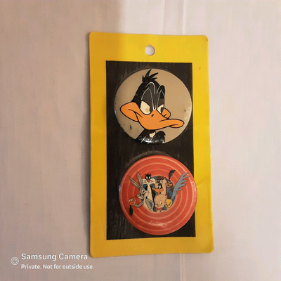 Amazing vintage Mid Century 2 pack display card. Mint and Sealed. Button styles BT-089 and 085. Devi...