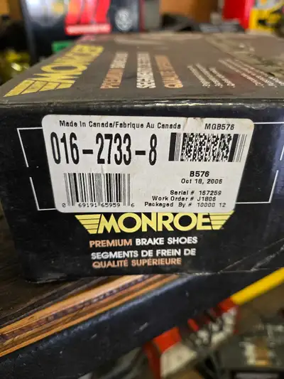 For sale rear brake pads (drum) brand new. 02 honda civic fitment and various other models