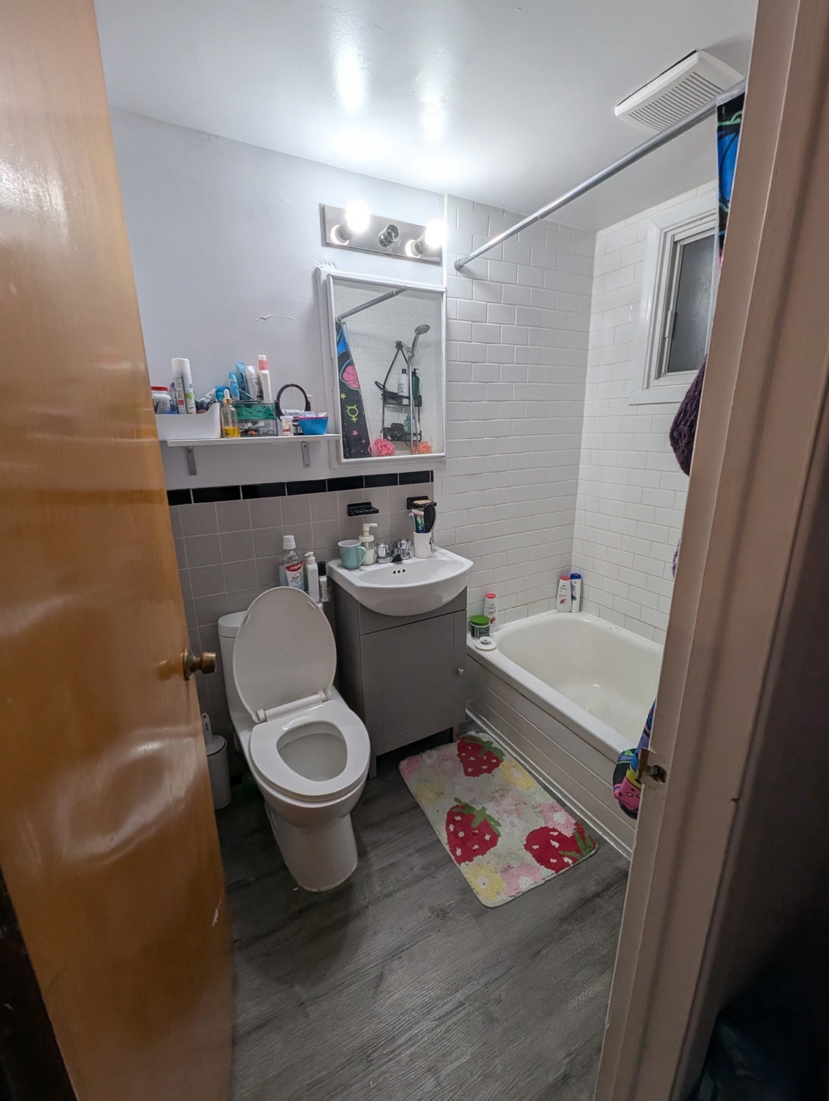 8745 Rue Notre-Dame E — photo 2