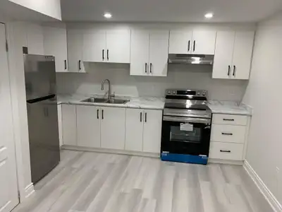 Rent: $1,900/month + utilities Available: February 2026 Parking: 1 dedicated spot Laundry: In-suite...