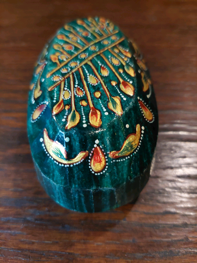 Hand carved faceted emerald, View more