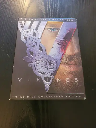 VIKINGS 1ERE SAISON 3 DICS ÉDITION COLLECTOR DEMANDE 10$, View more