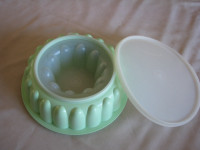 Couronne à Aspic Tupperware