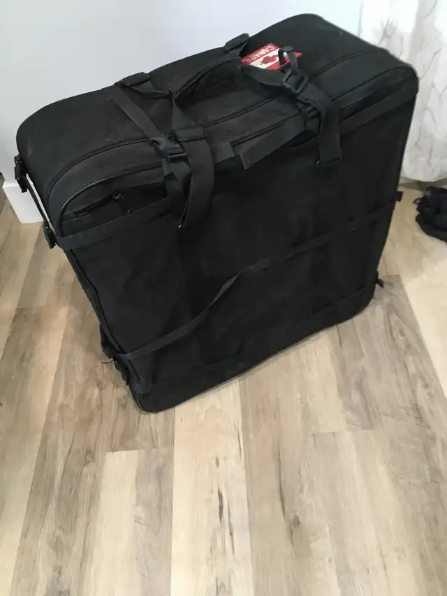 Surly 700c touring bike in a bag in Other in Charlottetown - Image 7