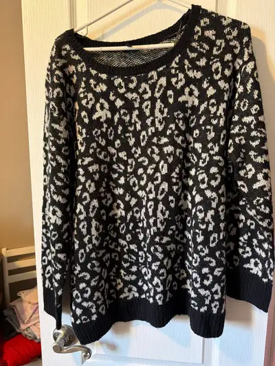 Jessica Simpson Sweater, View more