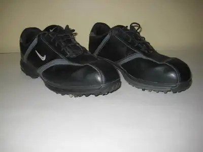 Nike Power Channel Mens Black Golf Shoes Size 10.5 W. Black & Silver Leather Golf Shoes. In Excellen...