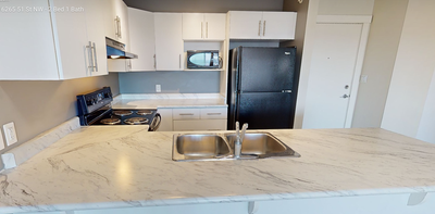 Lease Takeover – Available August 1 Looking for someone to take over my lease starting August 1. 2 b...