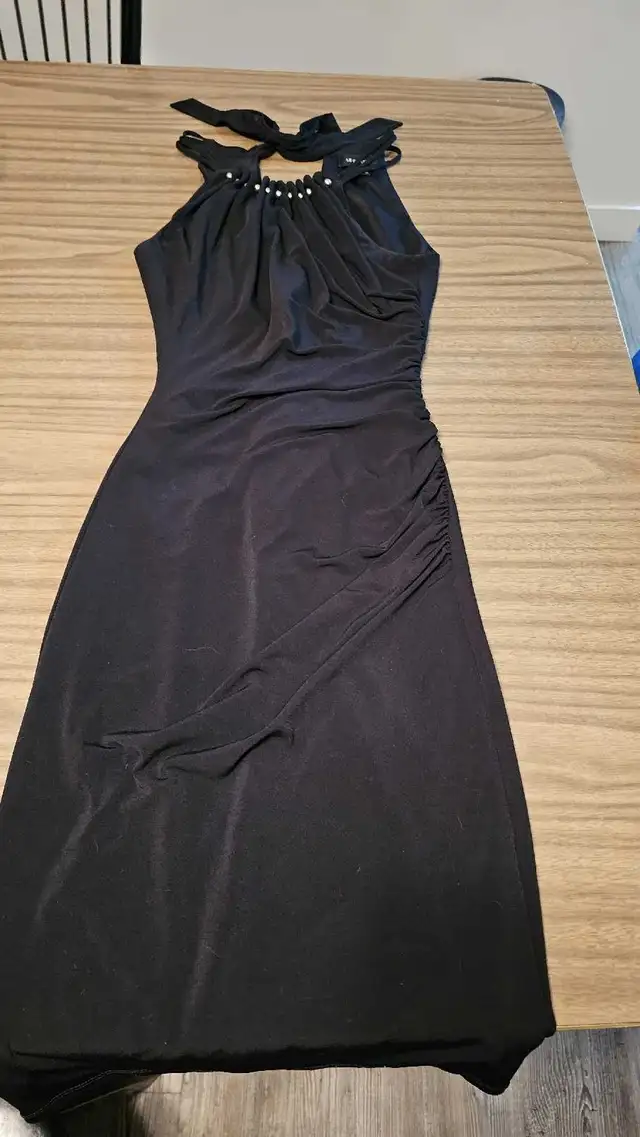 Robe Le Chateau TTP/XXS in Women's - Dresses & Skirts in Drummondville - Image 2