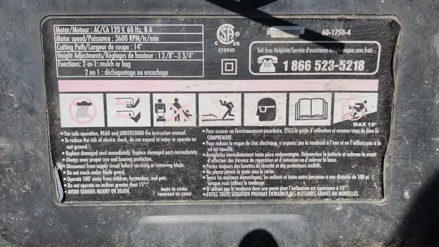 Parts for Yardworks lawnmower See pictures in Lawnmowers & Leaf Blowers in Mississauga / Peel Region - Image 8