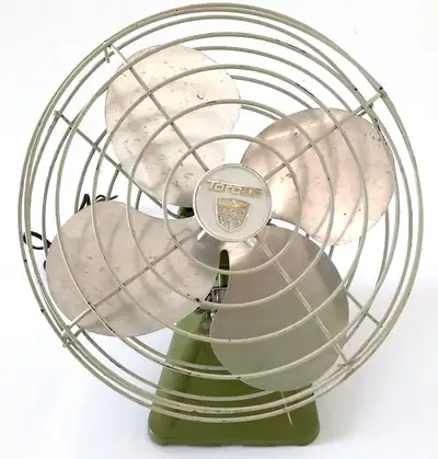 Antiquité 1950 Collection Ventilateur de table en métal TORCAN, View more