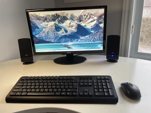 Complete desktop computer - Ordinateur de bureau complet | Desktop ...