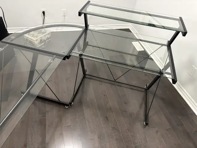 Desk for office in Desks in Ottawa - Image 4