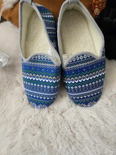 New slippers, View more