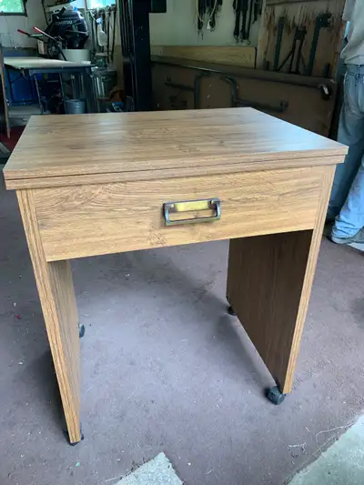 Sewing Machine Table in excellent used condition. Removable insert. Asking $40. Pick up in Harrietsv...