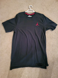 Mens XL Jordan T shirt