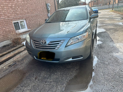 Camry hybrid in good condition 