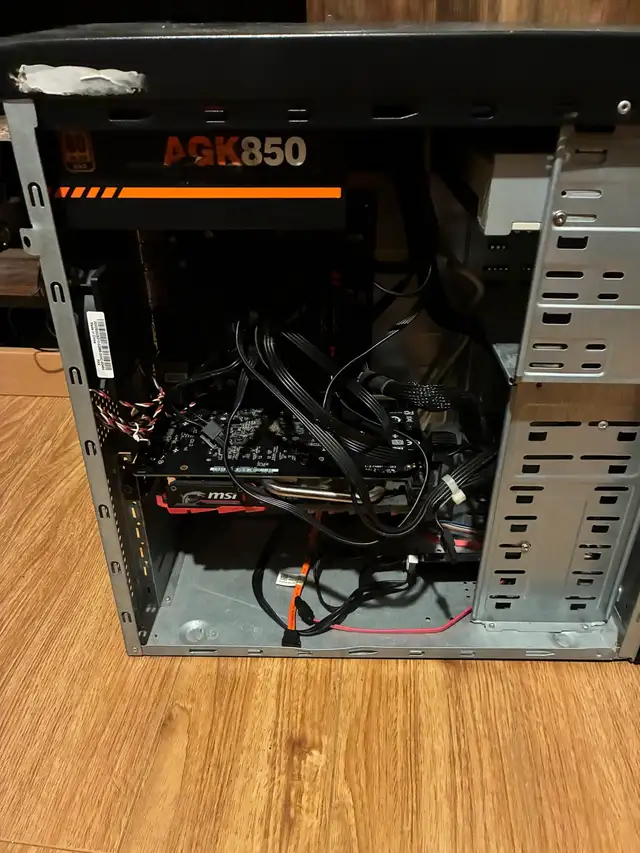 PC Gaming482653797593927680