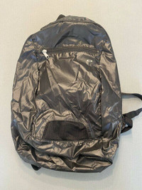 Thin Oakley backpack - Brand New